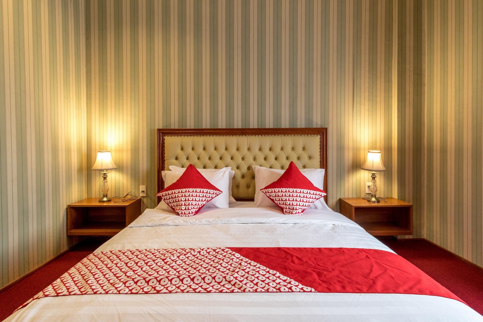 Hotel Oyo 293 Mutiara Hijau Medan