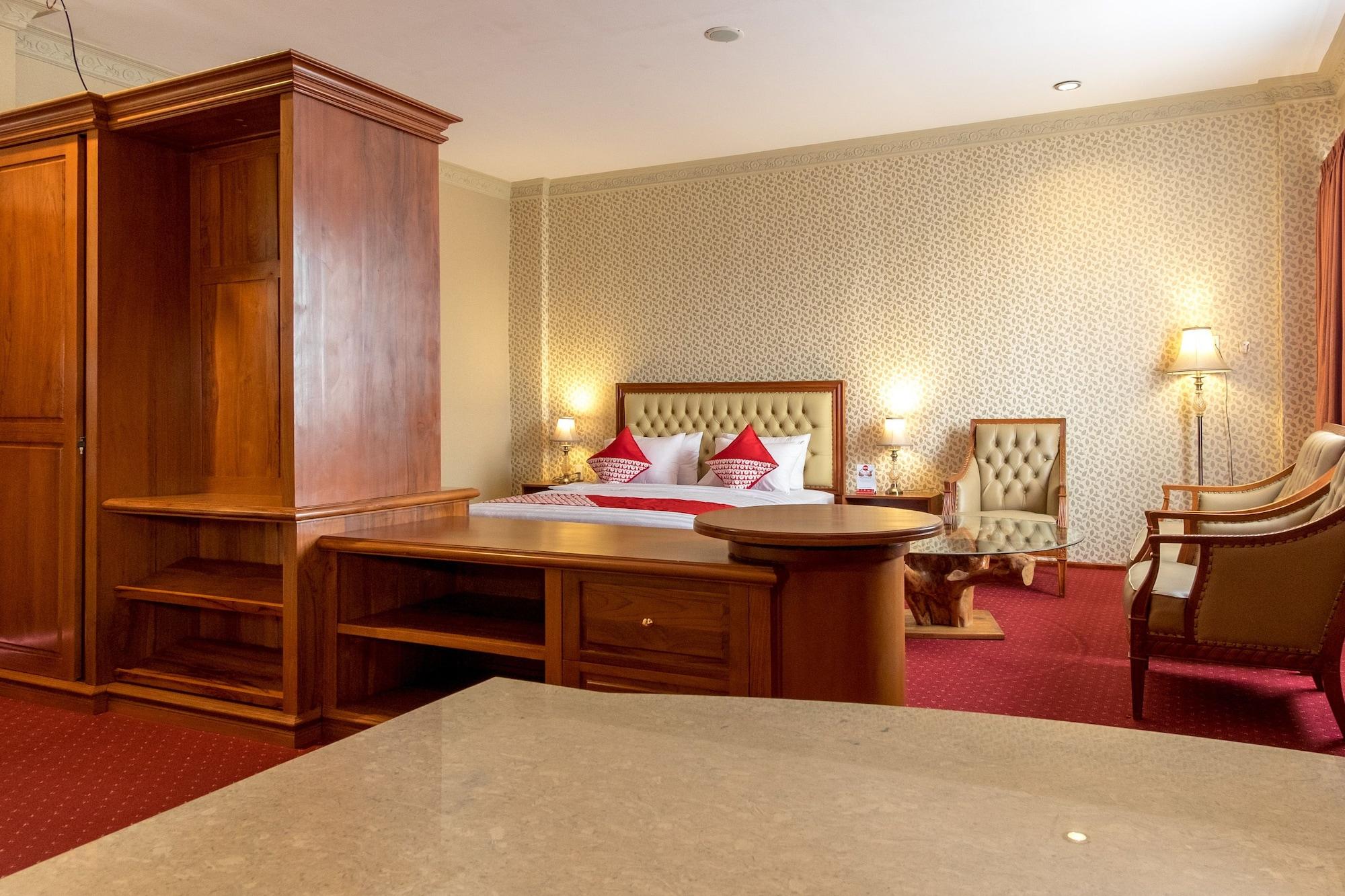 Hotel Oyo 293 Mutiara Hijau
