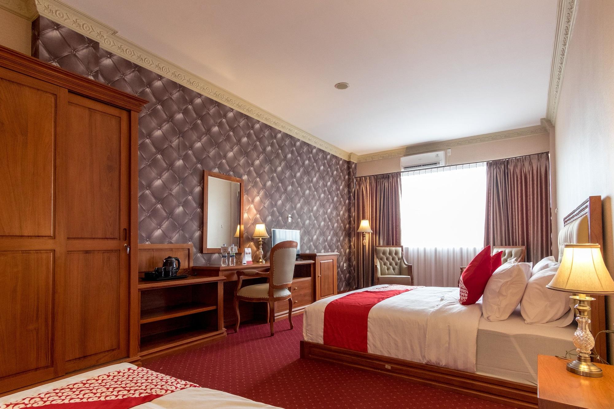Hotel Oyo 293 Mutiara Hijau