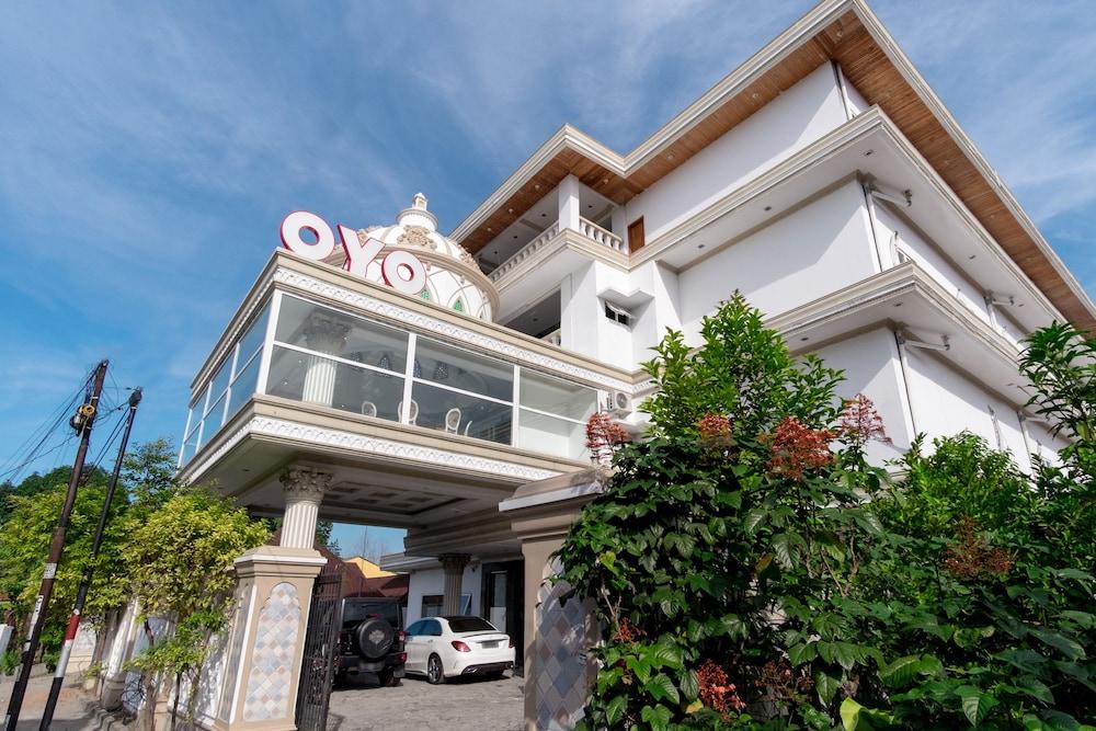 Oyo 293 Mutiara Hijau Hotel